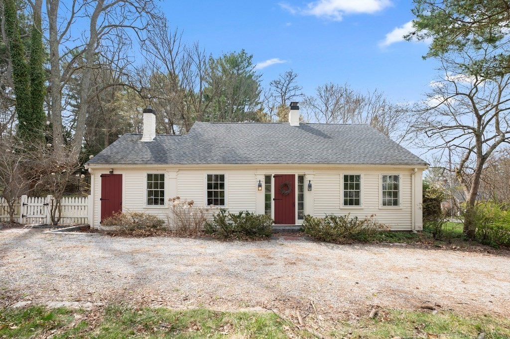 54 Tiffany Rd