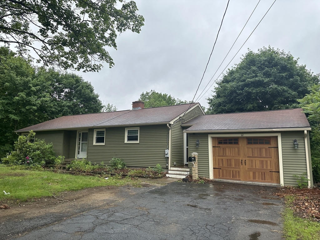 12 Crown St