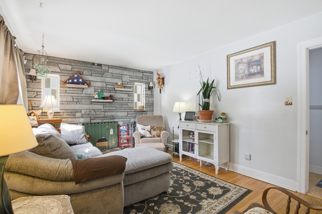 53 Edison Avenue, Pittsfield, MA, 53 Edison Avenue, Pittsfield, MA Photo #3