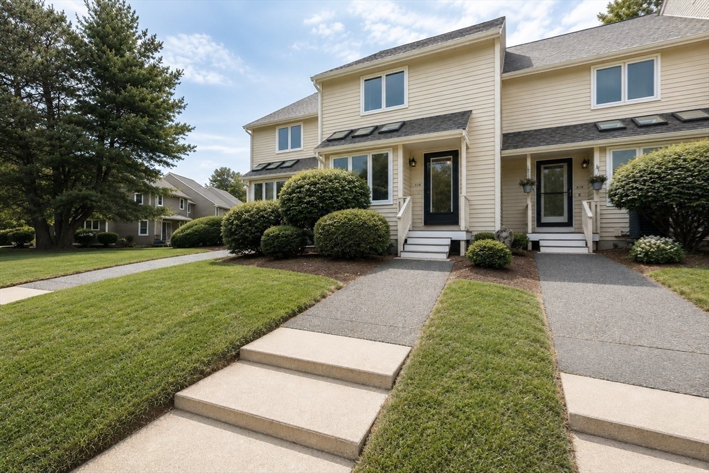 628 Maple Brook Rd 628