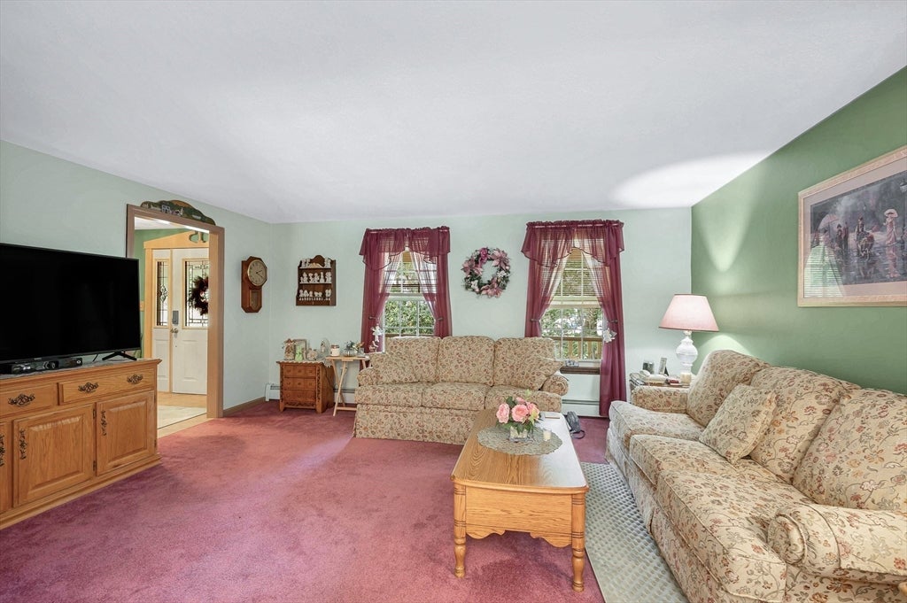 167 Trout Brook Rd, Dracut, MA Photo #7