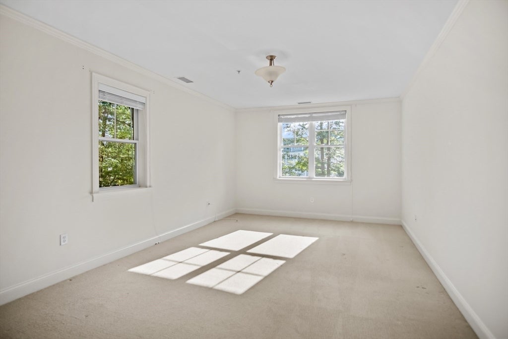 122 Johnson Woods Dr #103, Reading, MA, 122 Johnson Woods Dr #103, Reading, MA Photo #9