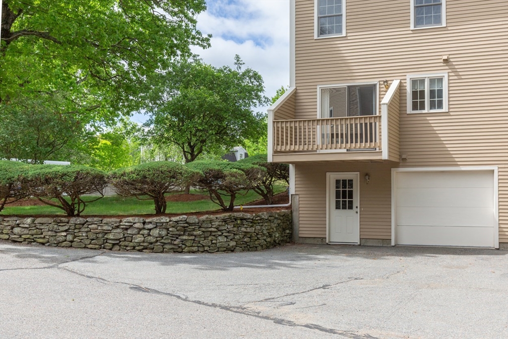 5 Brookfield Drive B
