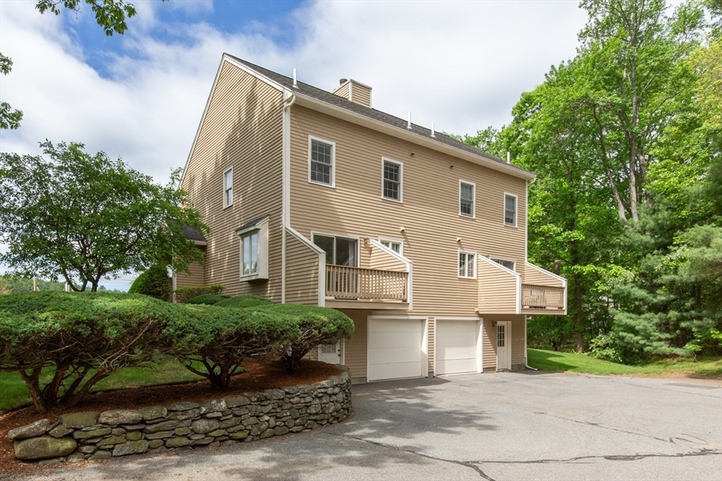 5 Brookfield Drive B