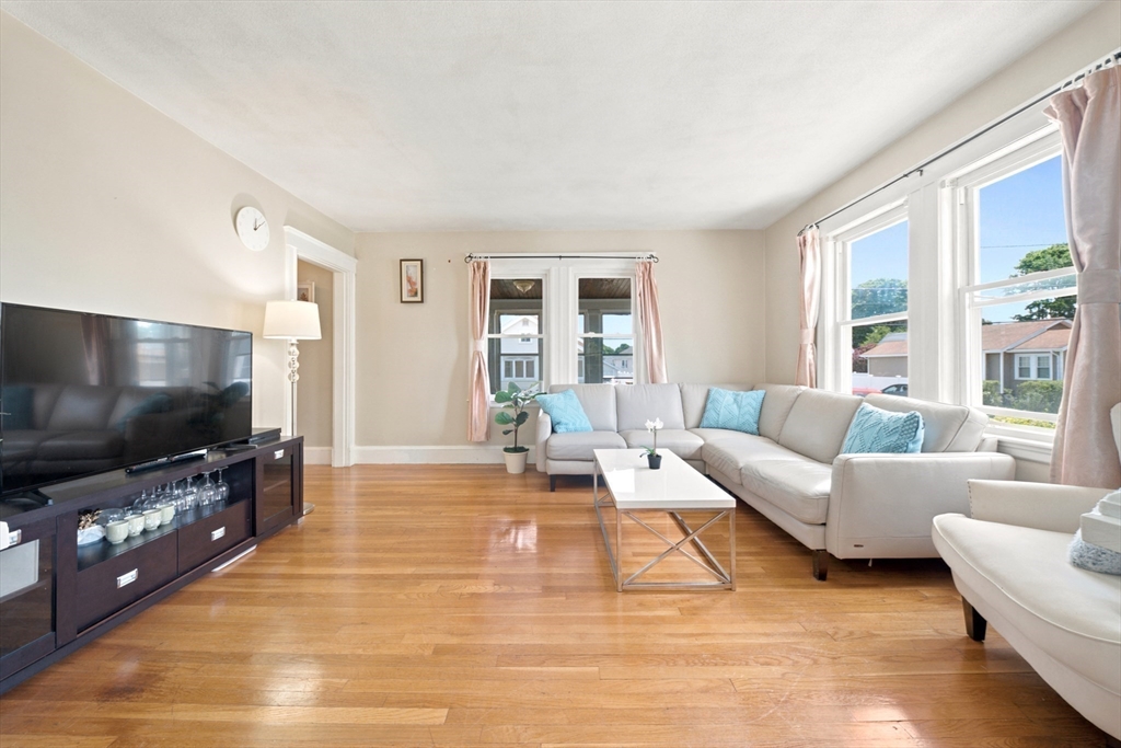 19 Princeton Ave