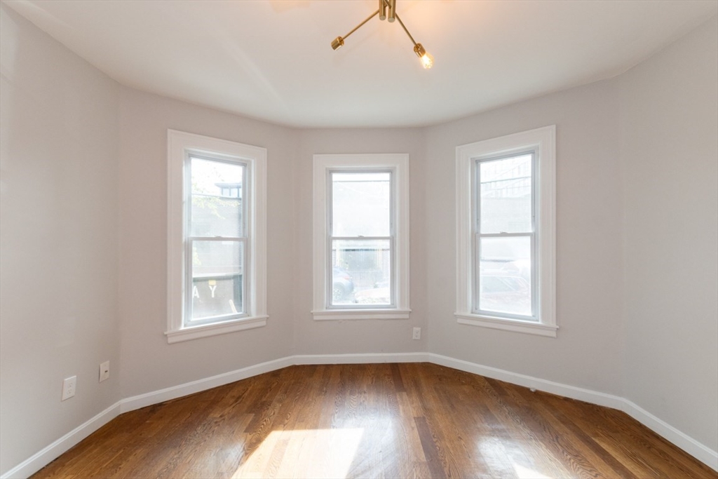 131 Erie St 1