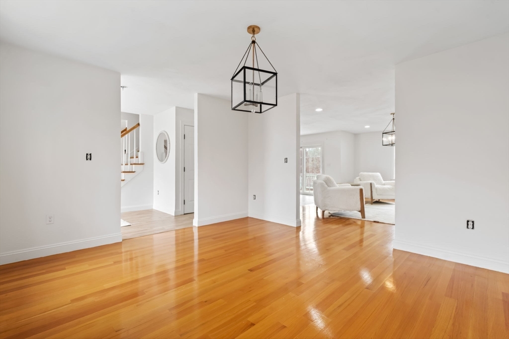 30 Neponset St, Walpole, MA Photo #9