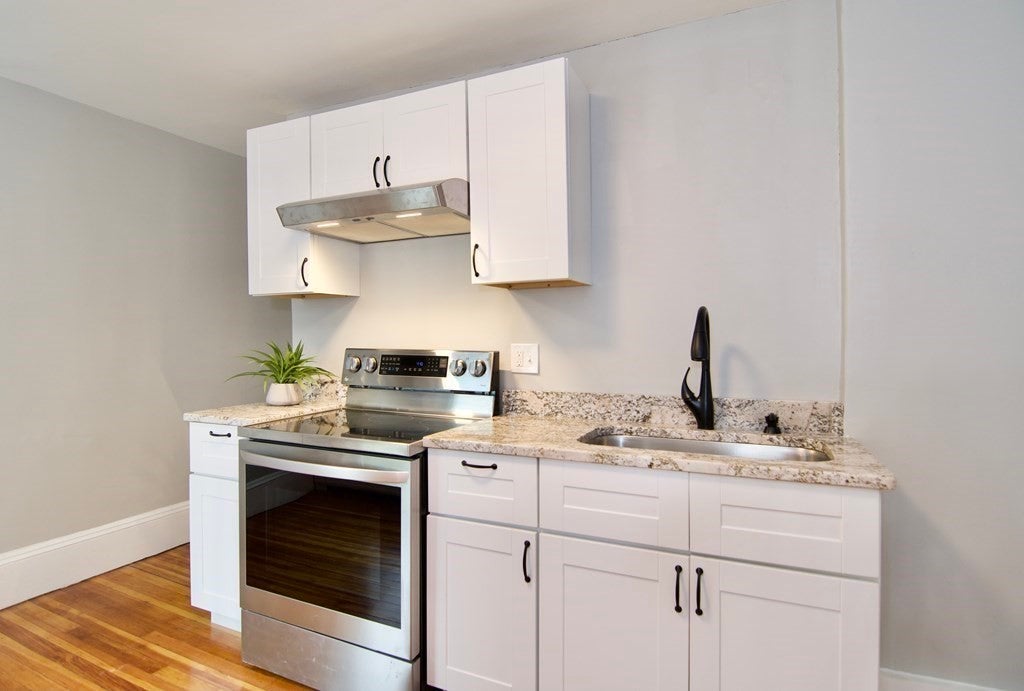 145 Pleasant St Unit 2, Easthampton, MA Photo #15