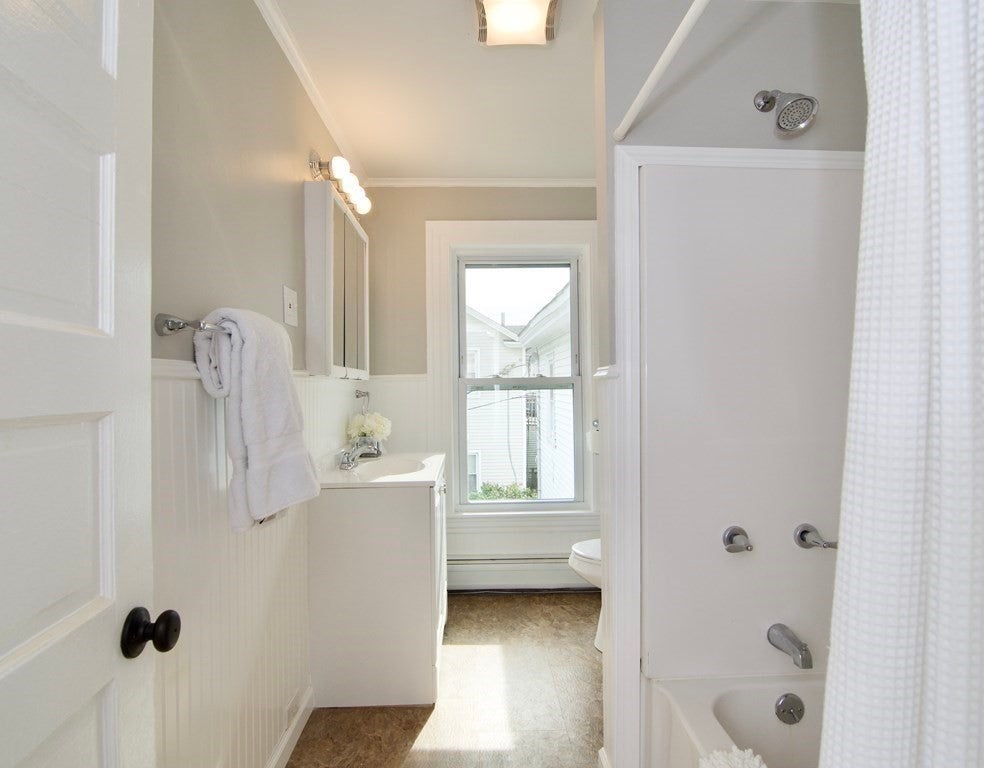 145 Pleasant St Unit 2, Easthampton, MA Photo #23