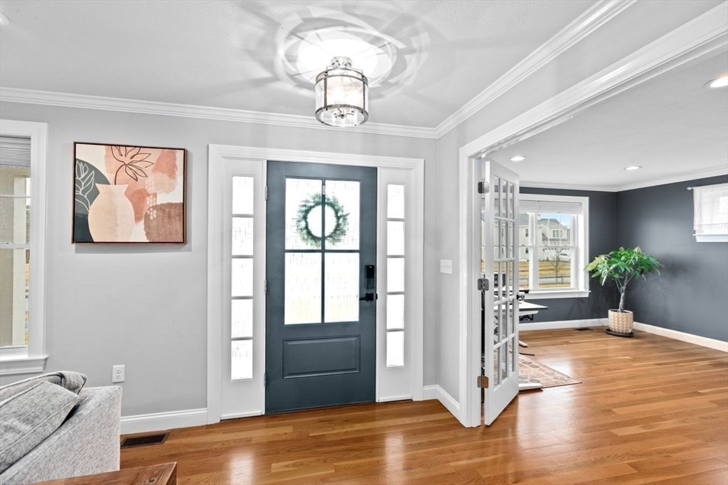 14 Karas Way