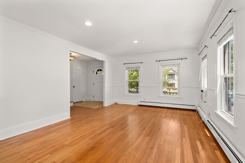 81 Brook Rd 81
