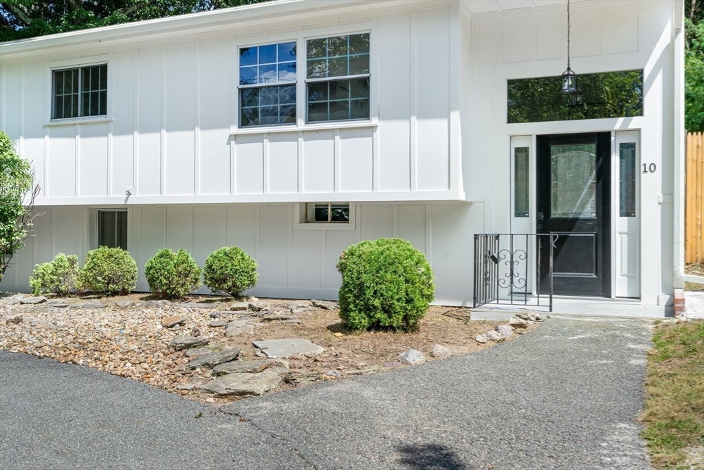 10 Kardon Rd, Boston, MA, 10 Kardon Rd, Boston, MA Photo #29