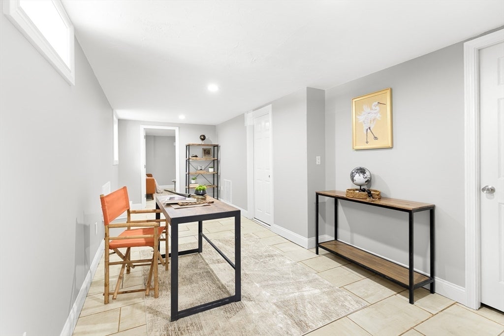 10 Kardon Rd, Boston, MA, 10 Kardon Rd, Boston, MA Photo #18