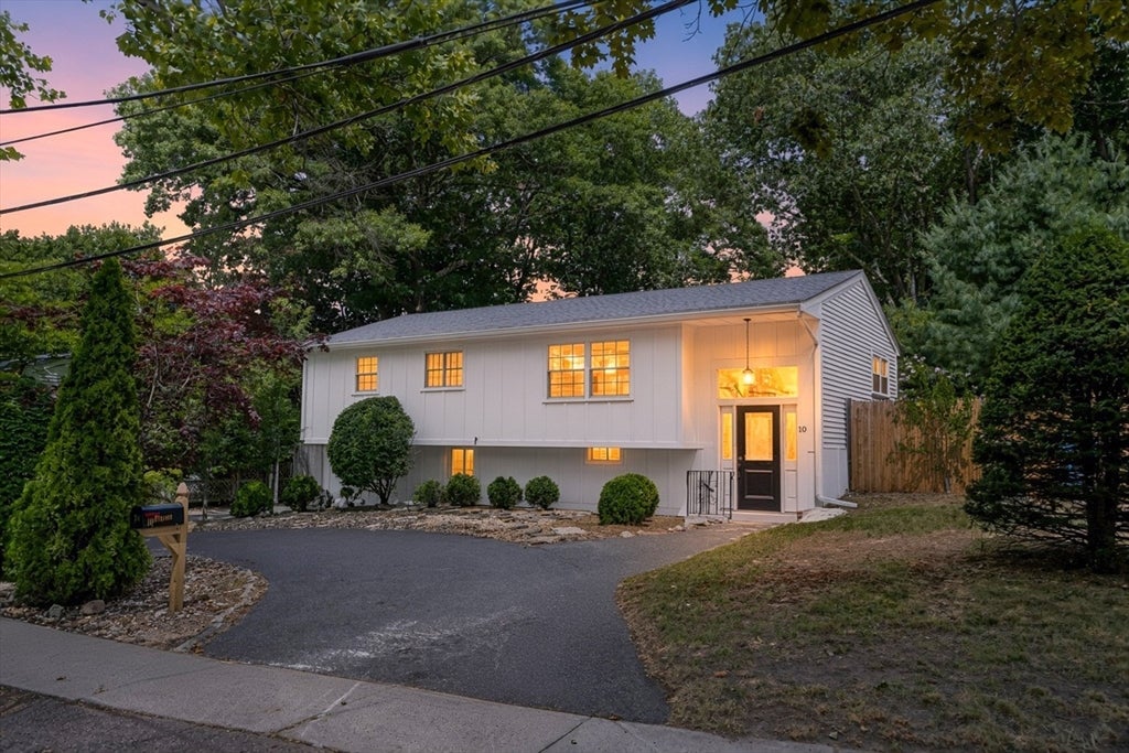 Photo of 10 Kardon Rd, Boston, MA