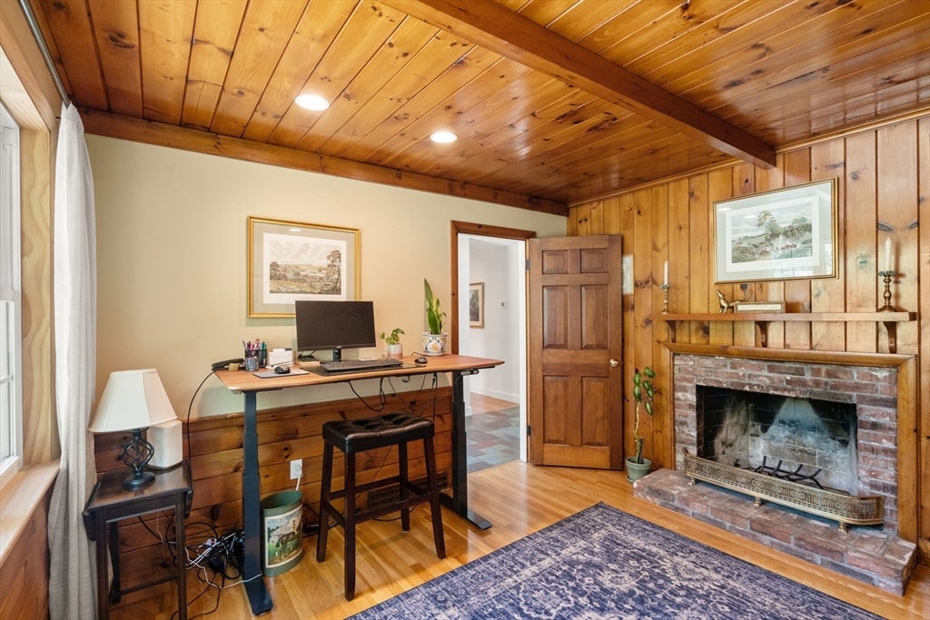 24 Great Rock Road, Sherborn, MA Photo #22