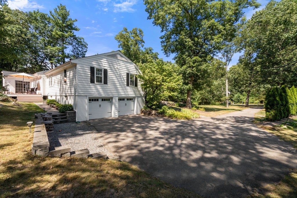 24 Great Rock Road, Sherborn, MA Photo #3