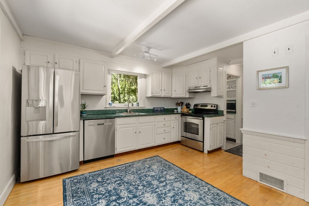24 Great Rock Road, Sherborn, MA Photo #18