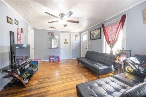 Photo of 3 Dean St, Southbridge, MA