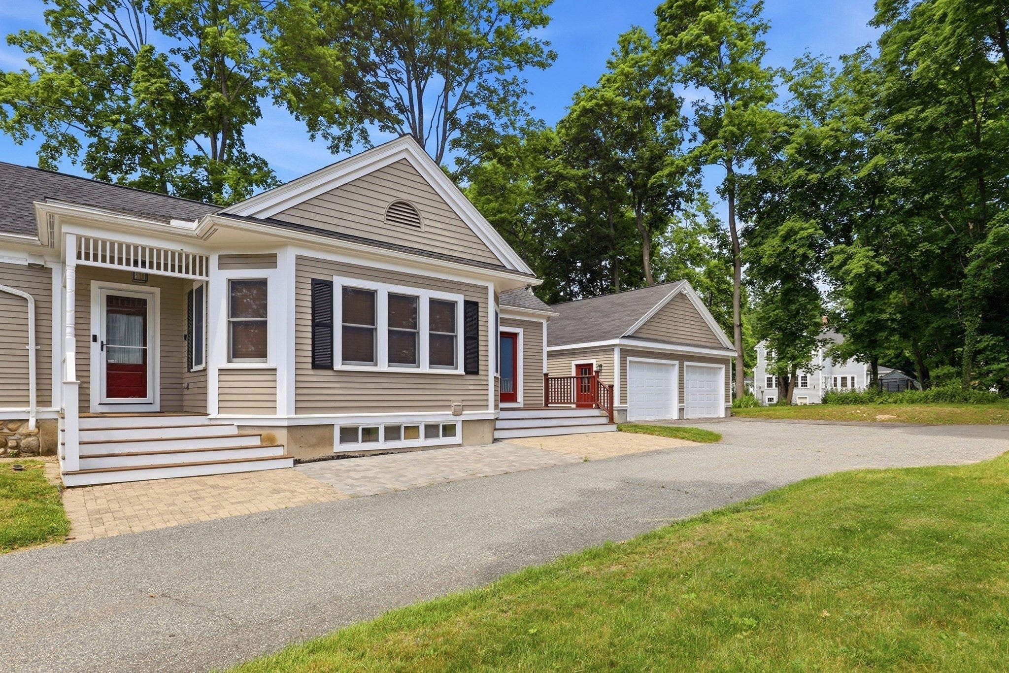 10 Wolcott Ave, Andover, MA Photo #34