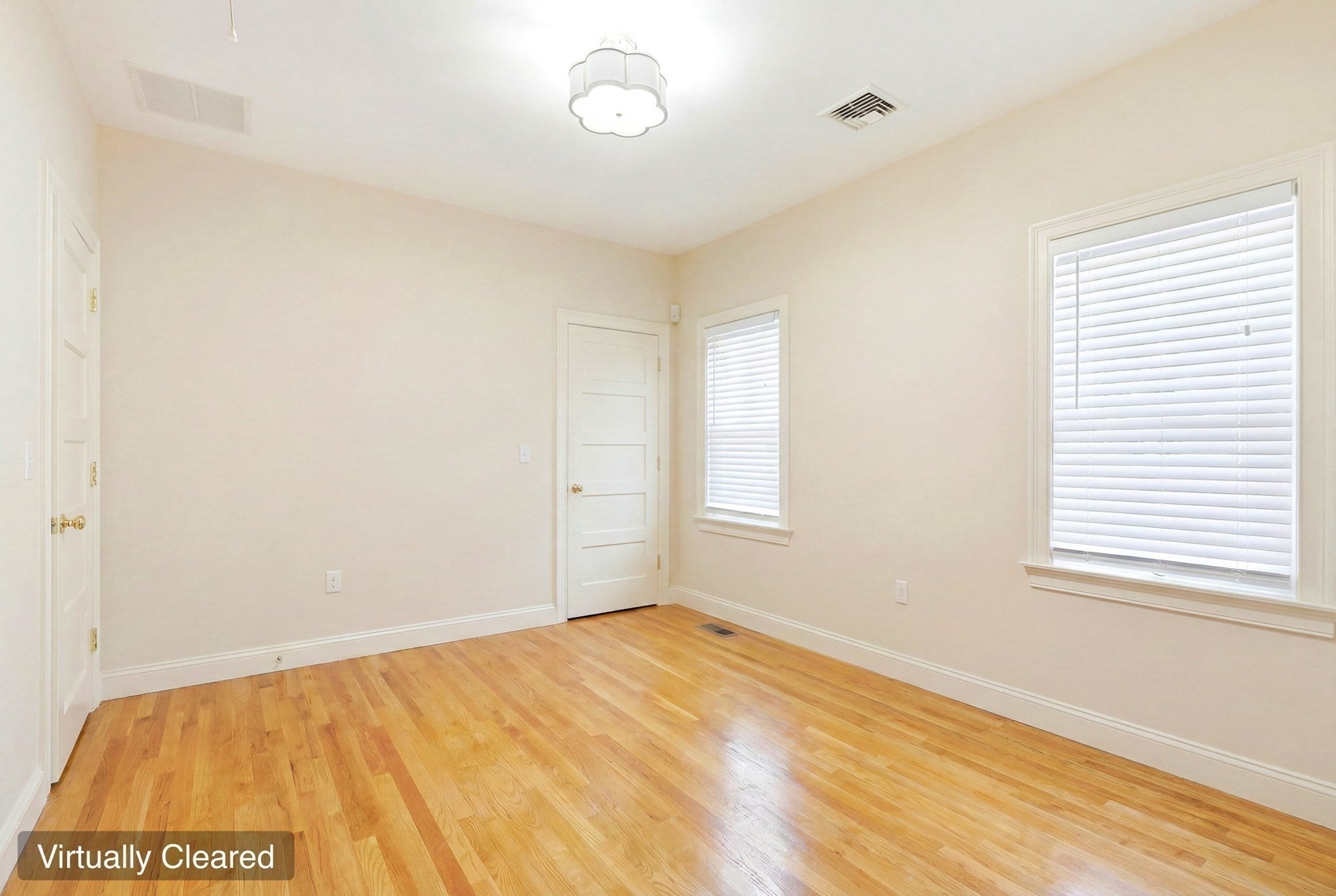 10 Wolcott Ave, Andover, MA Photo #28