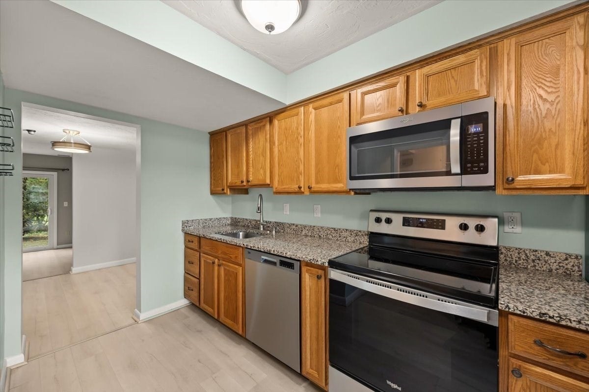 30 Patricia Drive #30, Stoughton, MA, 30 Patricia Drive #30, Stoughton, MA Photo #7