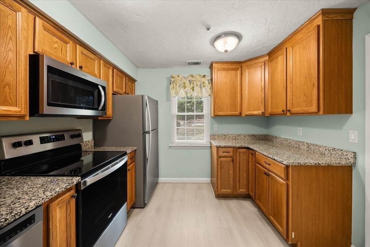 30 Patricia Drive #30, Stoughton, MA, 30 Patricia Drive #30, Stoughton, MA Photo #6
