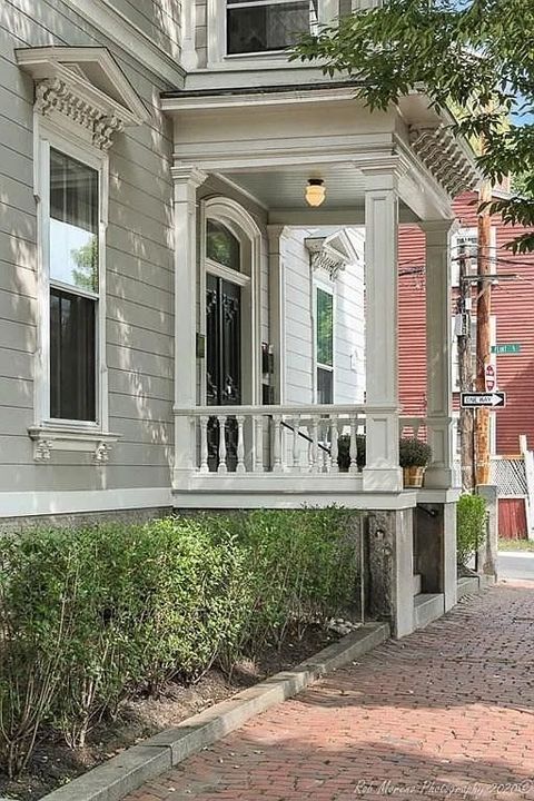 Photo of 386 Essex Street #5, Salem, MA 01970 (MLS # 73479104)