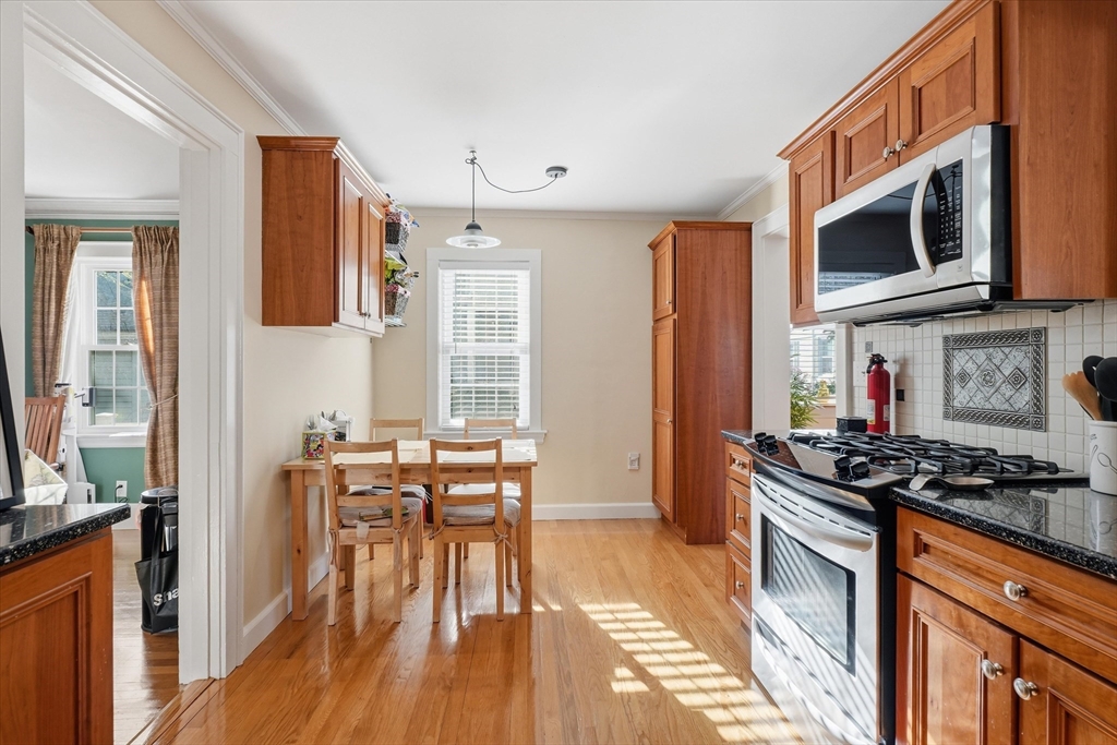 349 Auburndale Ave, Newton, MA Photo #15