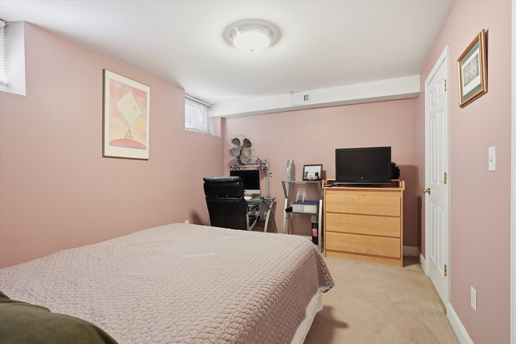 349 Auburndale Ave, Newton, MA Photo #23