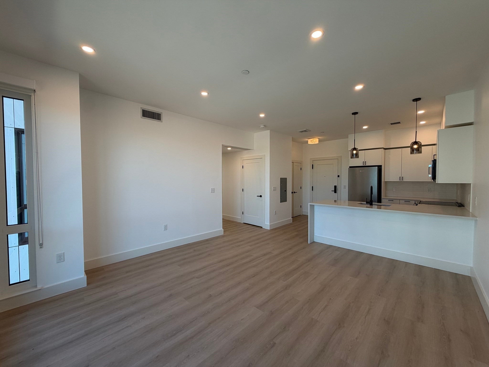 20 Medford St #402, Somerville, MA, 20 Medford St #402, Somerville, MA Photo #3