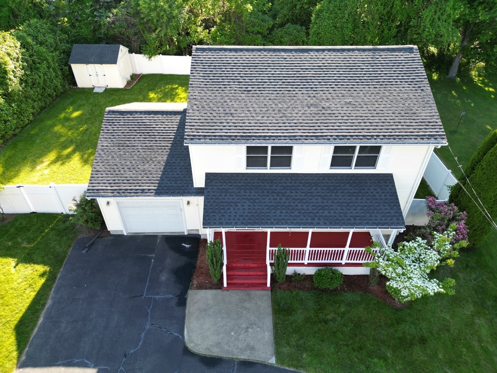109 Vineland Ave
