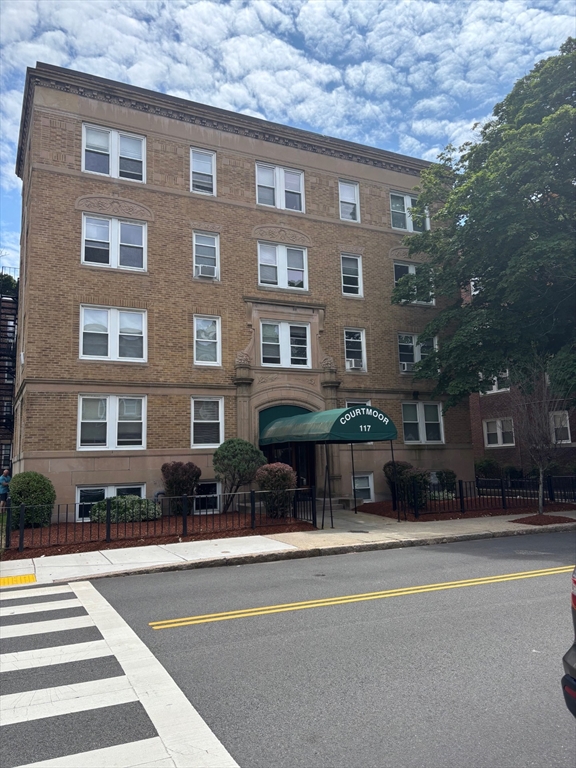 Photo 1 of 1 — 117 Summer Street 2, Malden, MA 02148