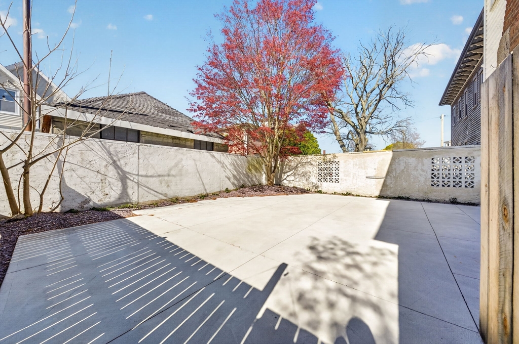115 Mill St, New Bedford, MA Photo #34