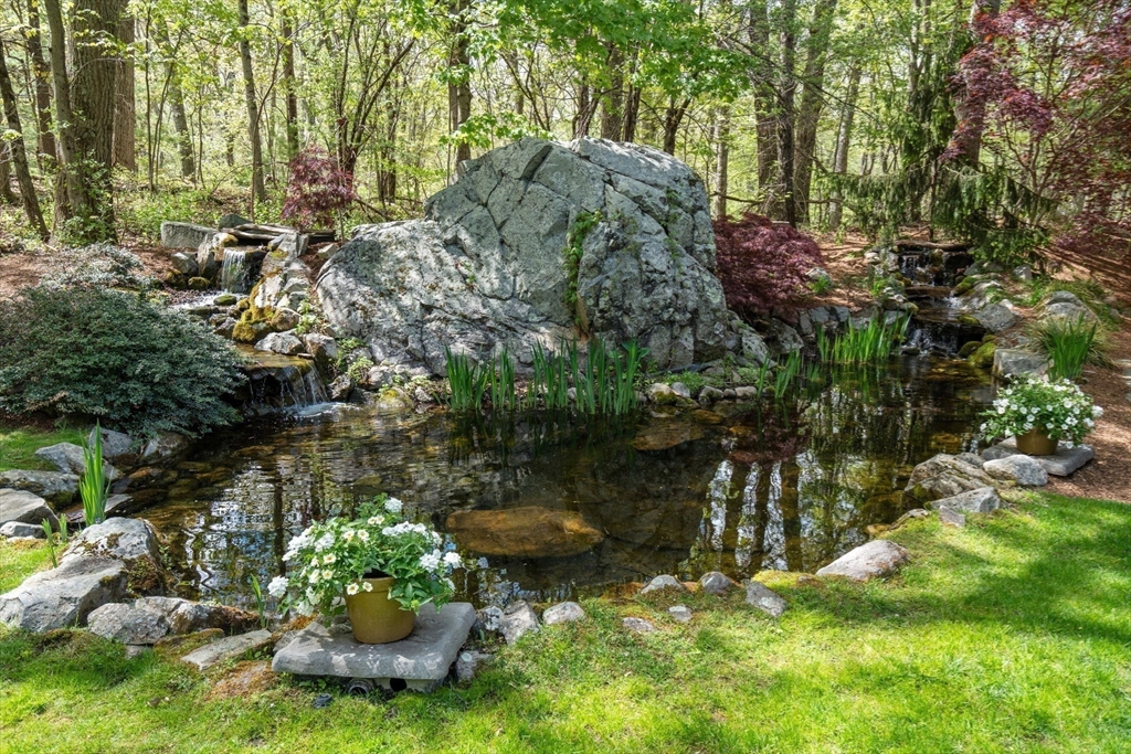 1A Hartford Street, Dover, MA Photo #39