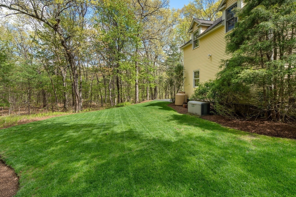 1A Hartford Street, Dover, MA Photo #38