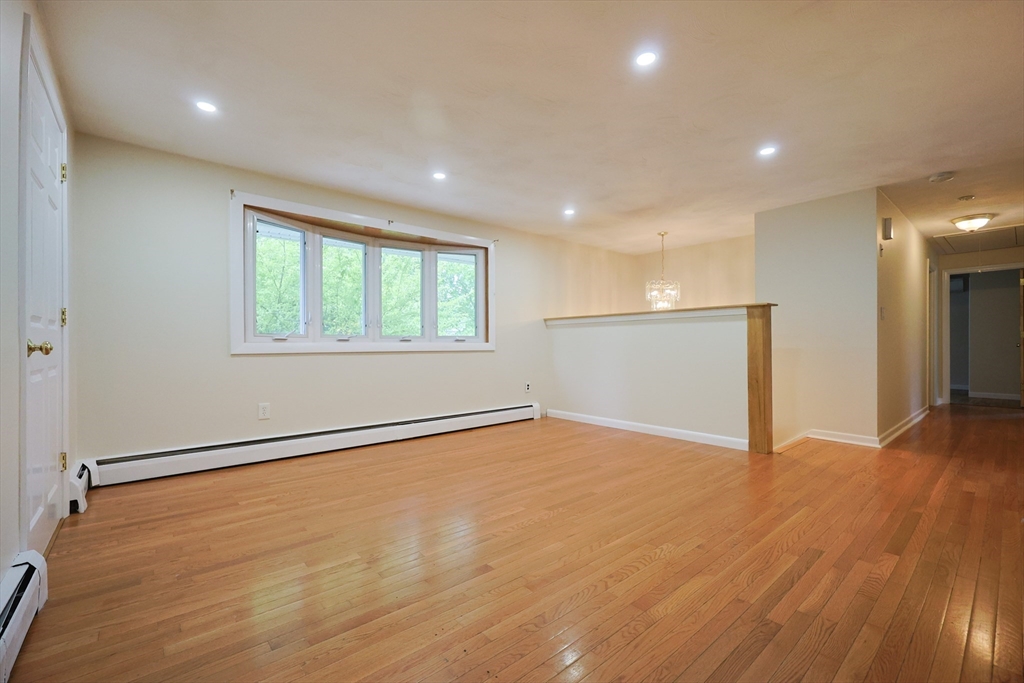 101 Jennings Dr