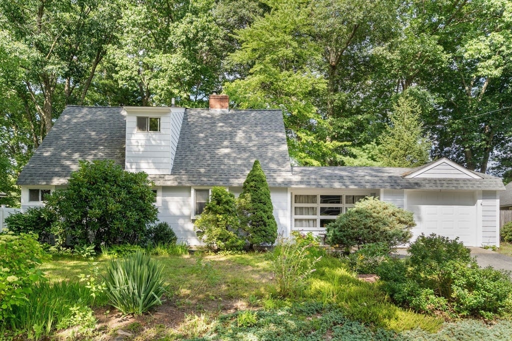 Photo of 24 Vernon Road, Natick, MA
