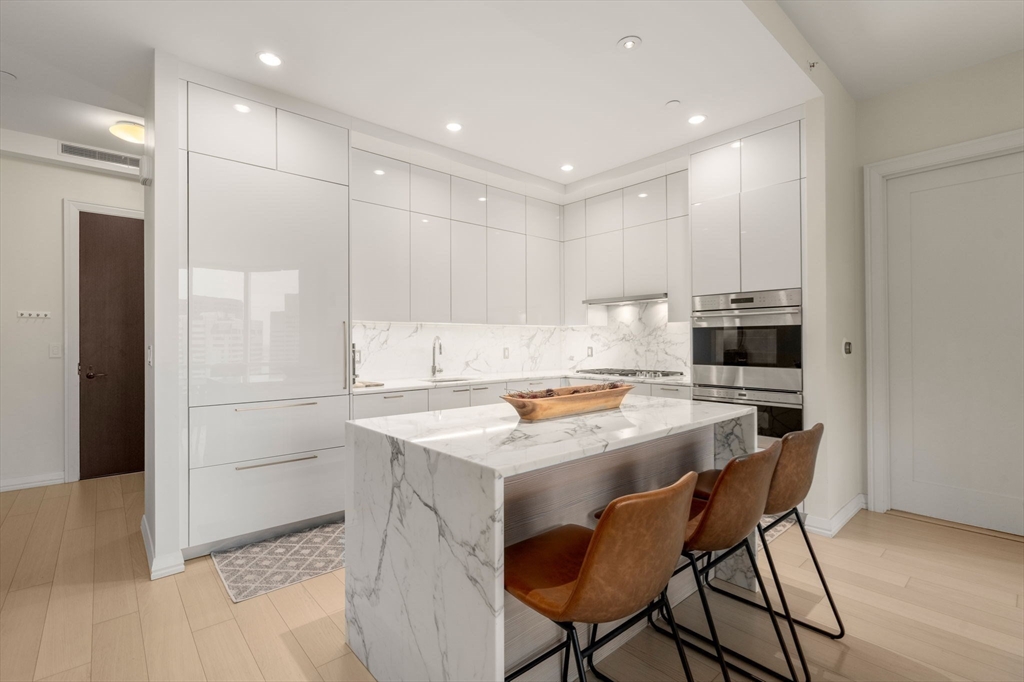 1 Franklin Street 3807