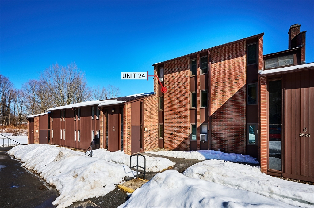 242 N East St. 24