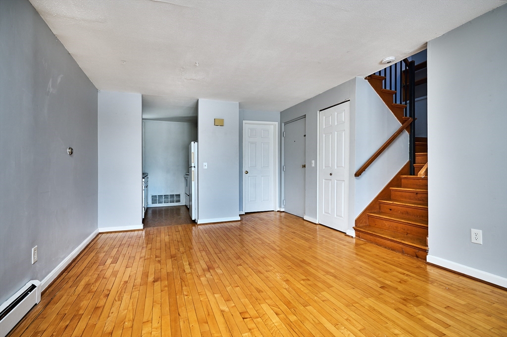242 N East St. 24