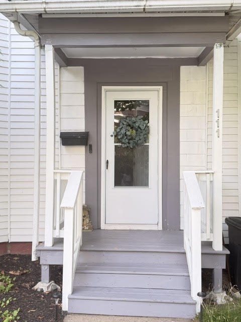 111 Maple St