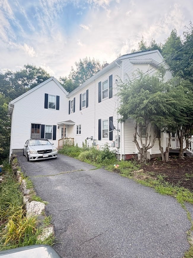 111 Maple St