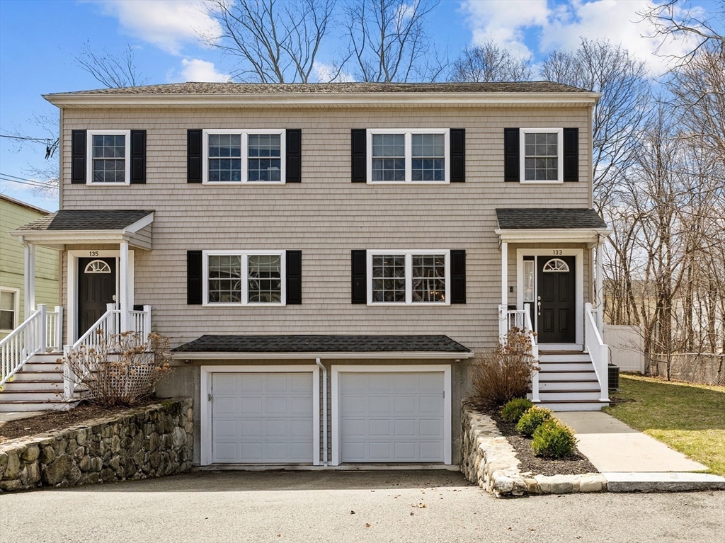 133 Jerome Street 133