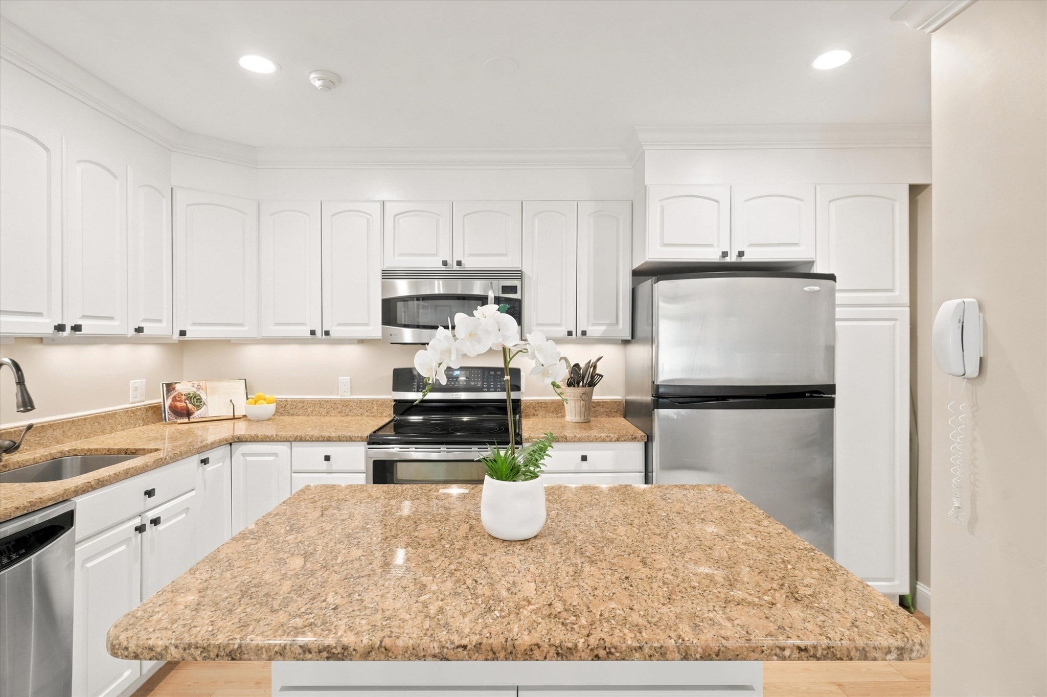 500 Northshore Rd #11A, Peabody, MA, 500 Northshore Rd #11A, Peabody, MA Photo #7