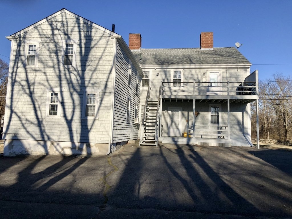 198 Main St 1