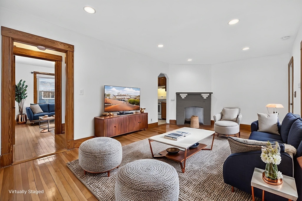 27 South Crescent Circuit