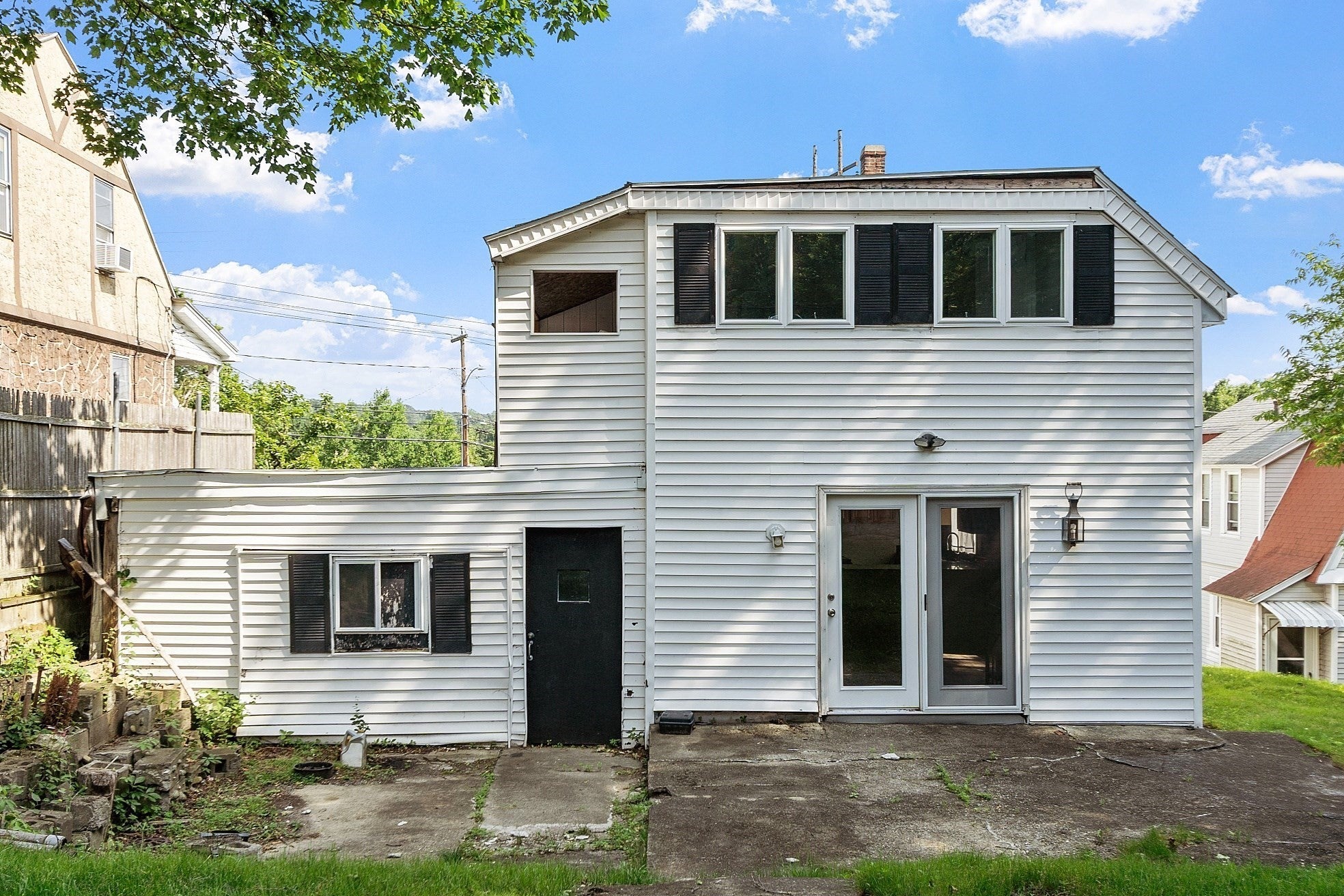 15 Genessee St