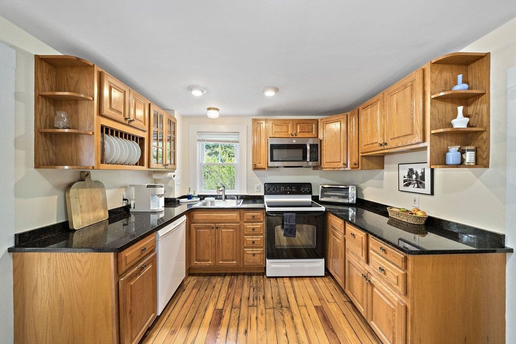 17 Lovers Ln, Duxbury, MA, 17 Lovers Ln, Duxbury, MA Photo #4