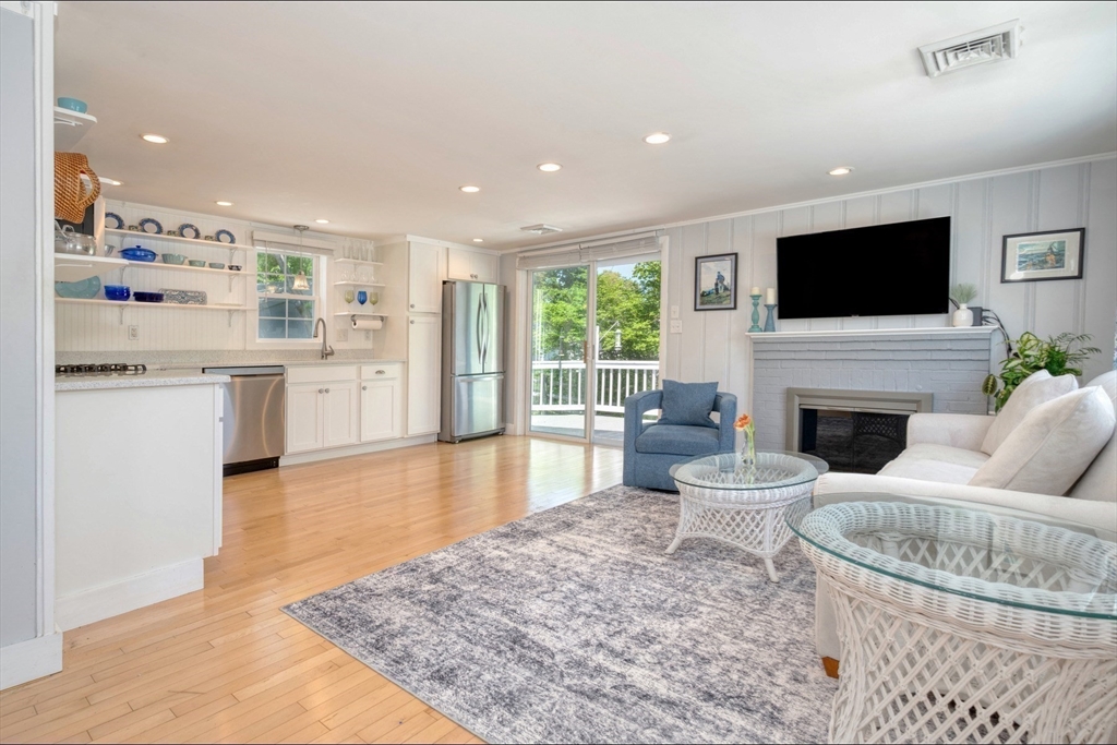 110 Mayflower Lane