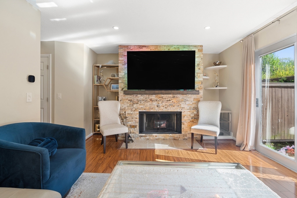 423 Neponset St A
